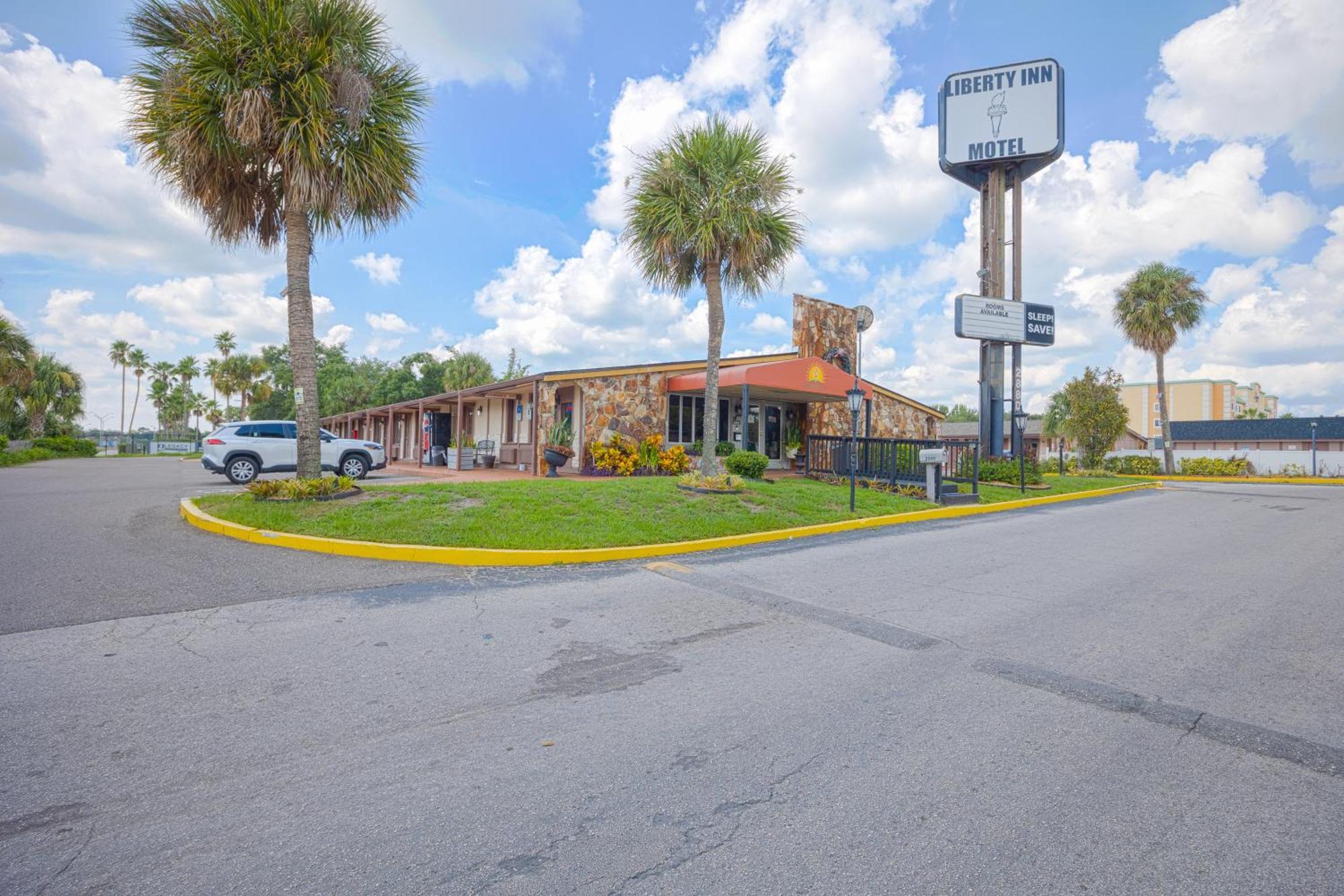 Liberty Garden Inn By Oyo Kissimmee Near Disney World Celebration Exterior photo