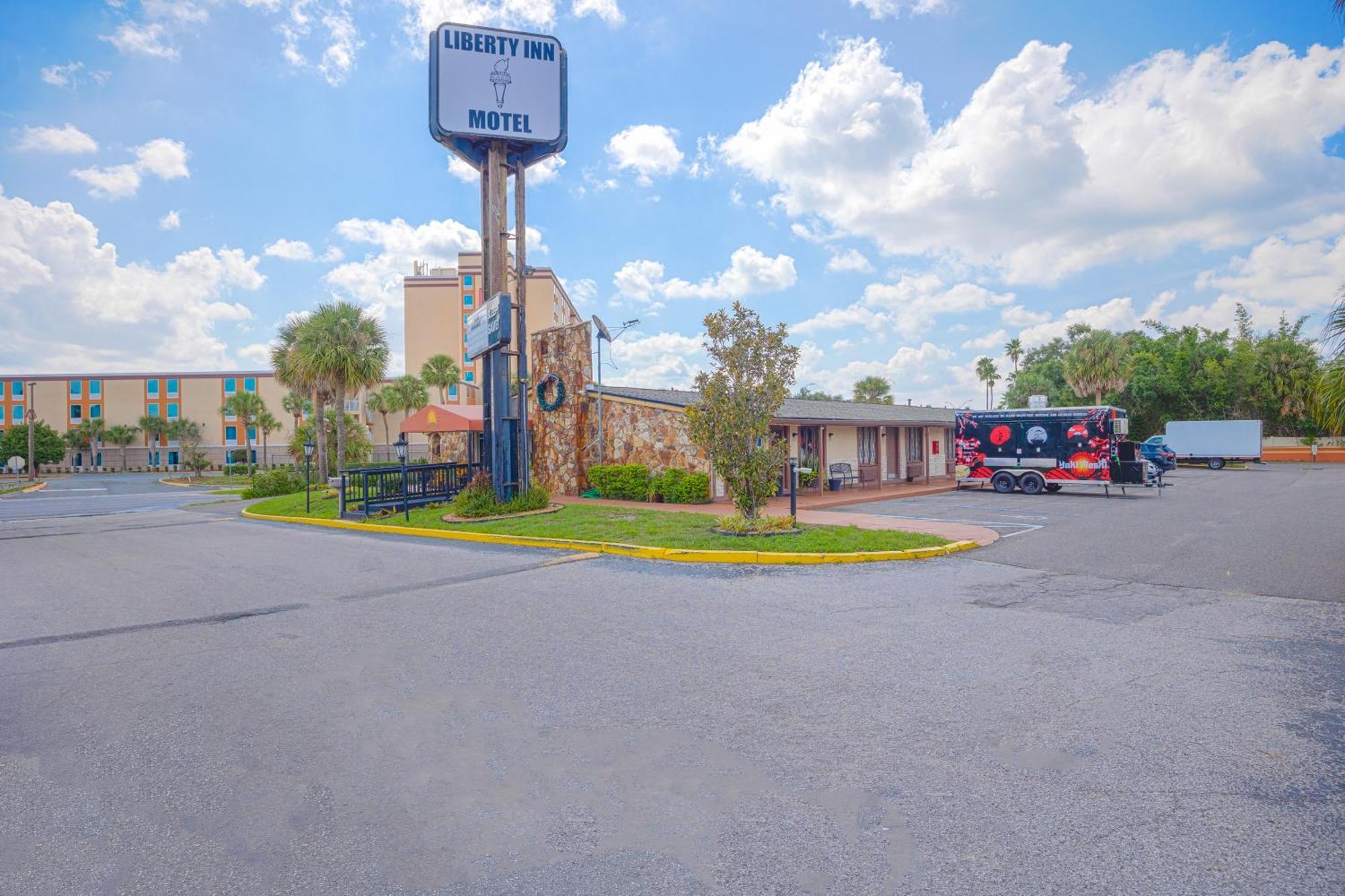 Liberty Garden Inn By Oyo Kissimmee Near Disney World Celebration Exterior photo