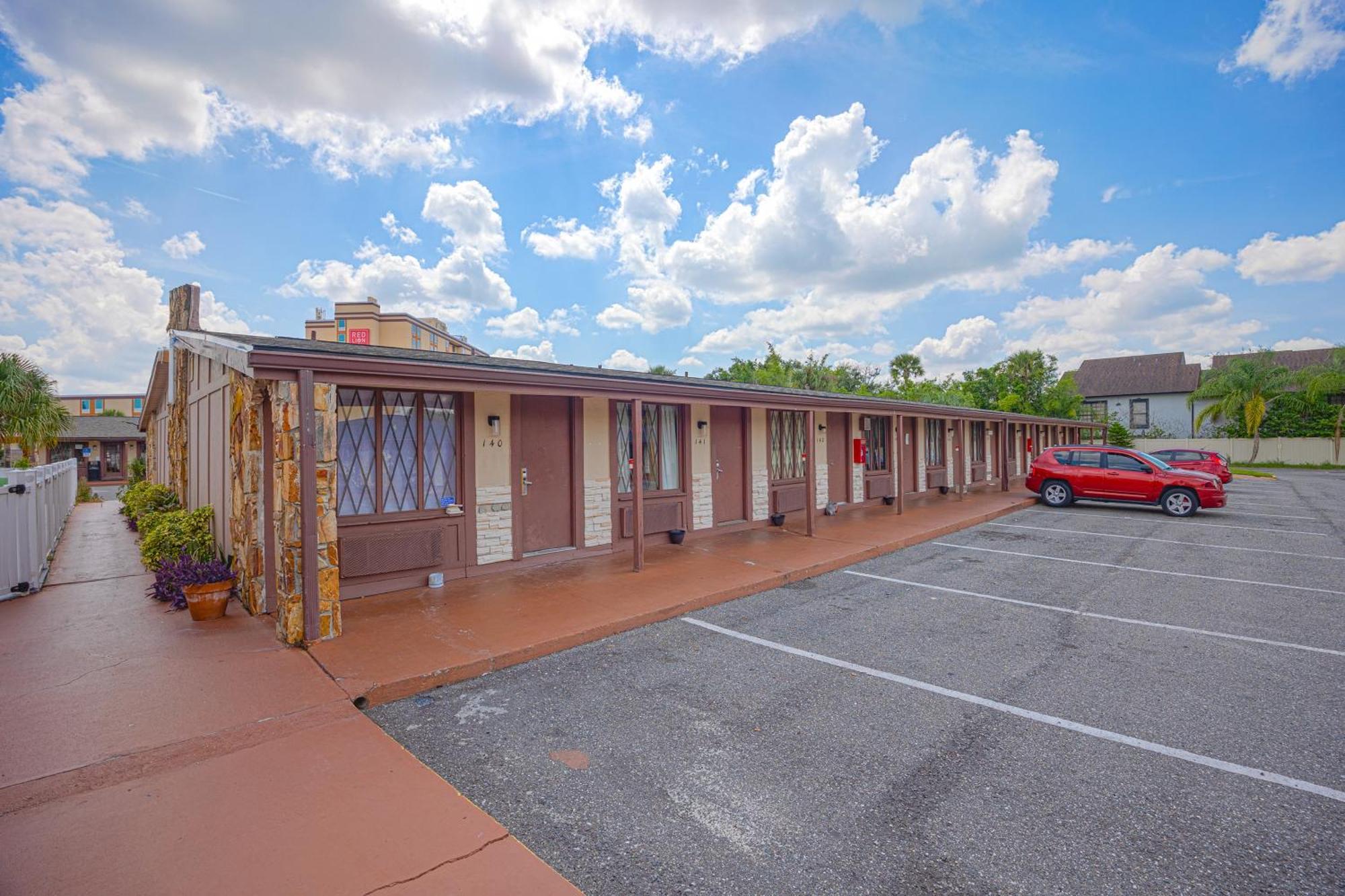 Liberty Garden Inn By Oyo Kissimmee Near Disney World Celebration Exterior photo