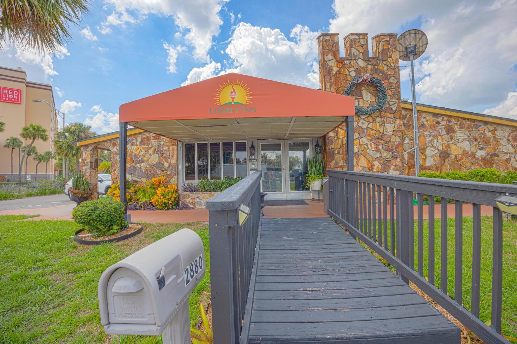 Liberty Garden Inn By Oyo Kissimmee Near Disney World Celebration Exterior photo